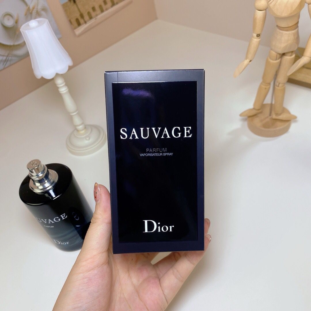 Dior Wilderness Flavor version 100ml Dior Sauvage